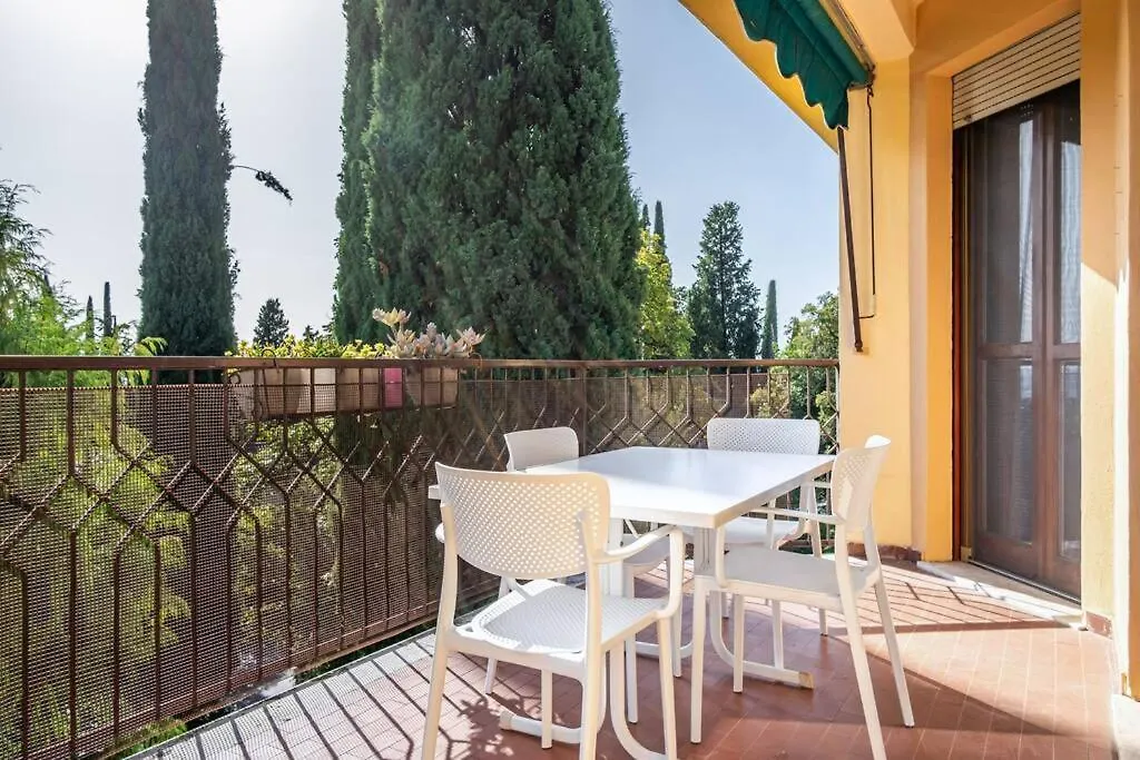 Relais Vittoriale - Gardone Riviera - By Host4U Διαμέρισμα