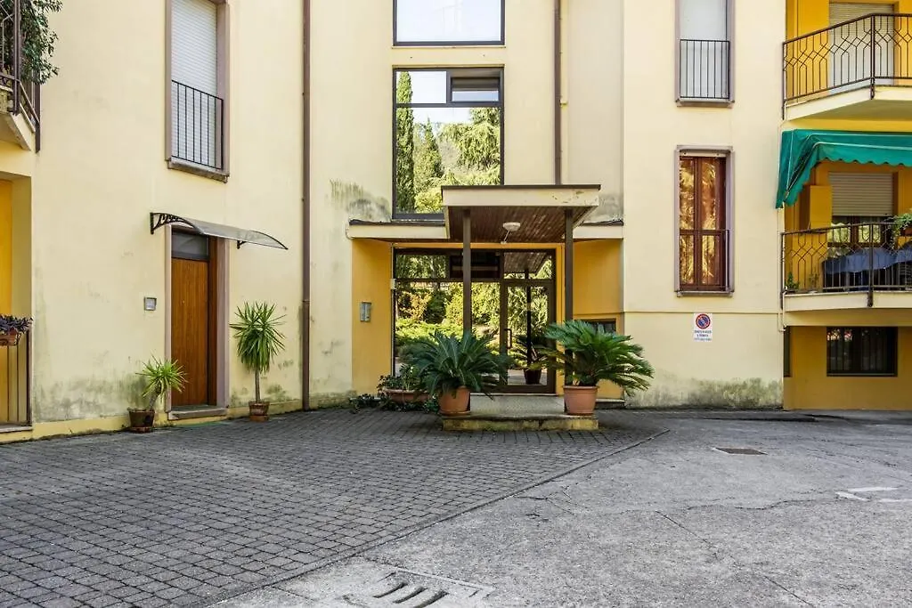 Relais Vittoriale - Gardone Riviera - By Host4U 아파트 이탈리아